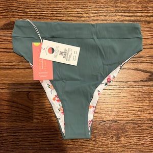 NWT: Maaji swim bottom- reversible